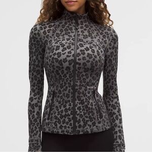 lululemon athletica Black Athletic Jacket with Subtle Pattern